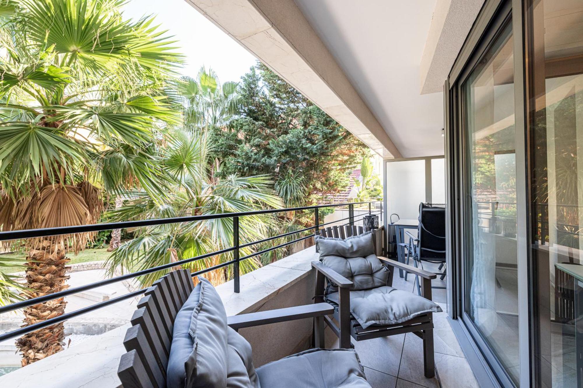 Studio Centre Terrasse Climatisation 50M Plage Menton Luaran gambar