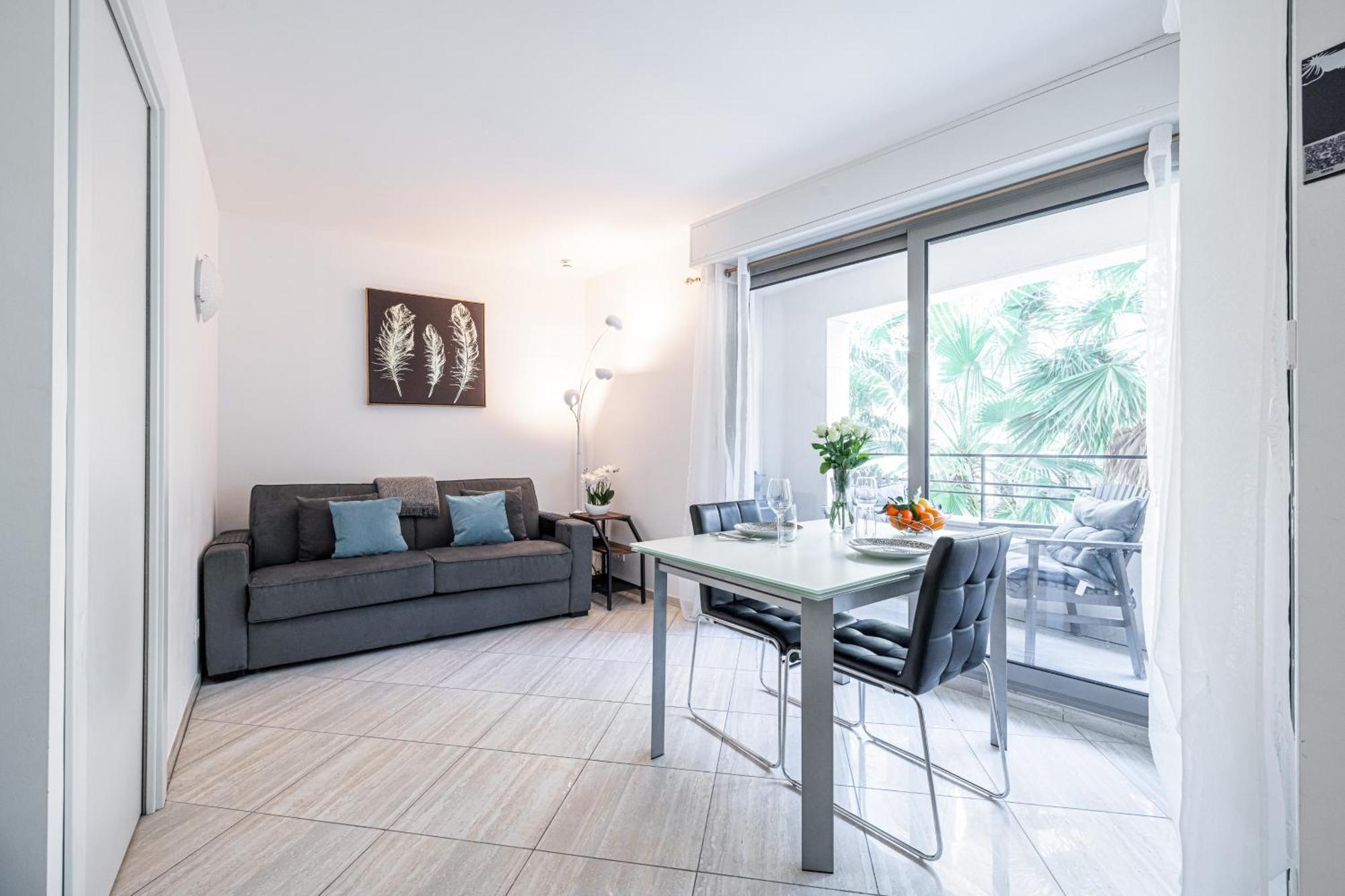 Studio Centre Terrasse Climatisation 50M Plage Menton Luaran gambar