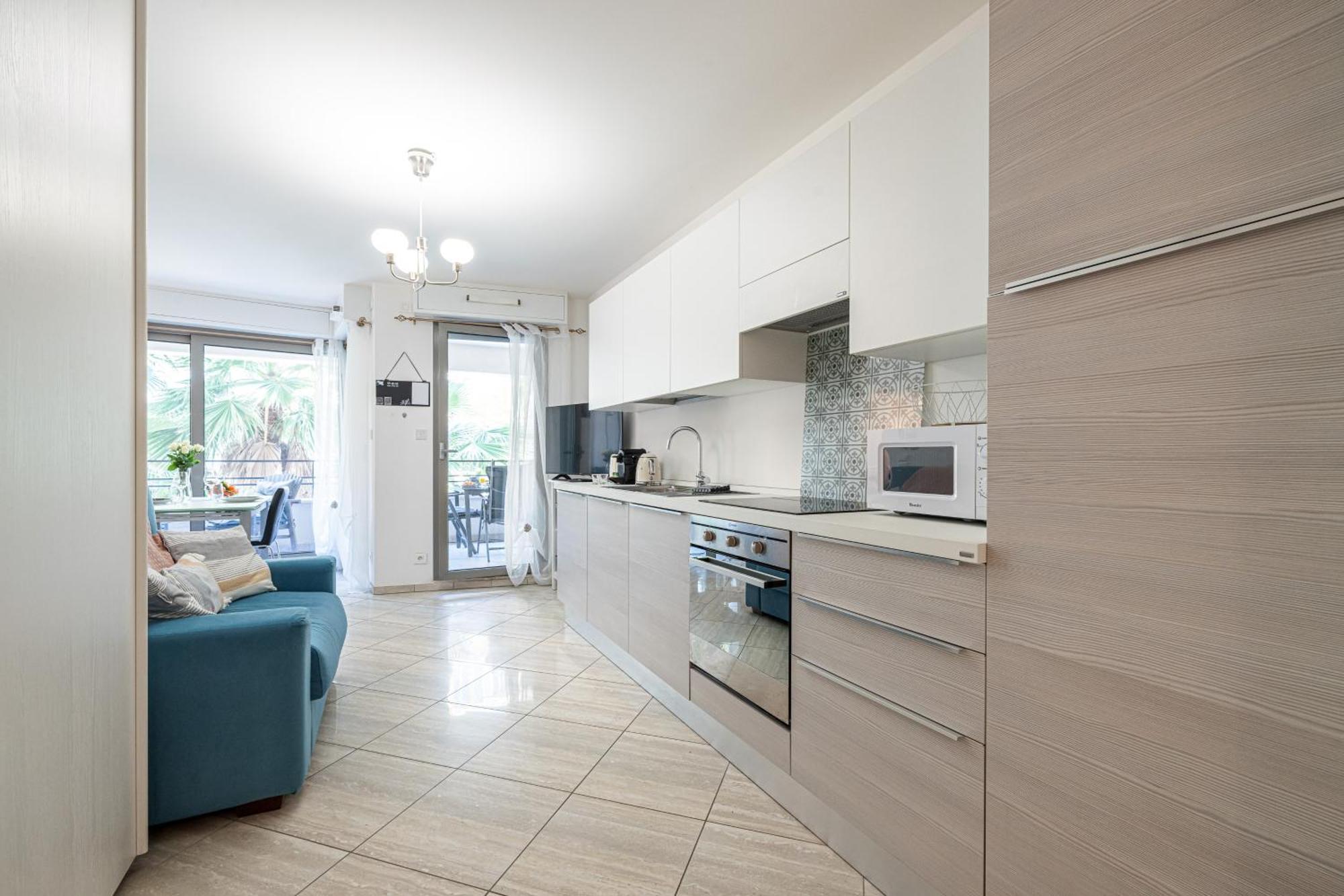 Studio Centre Terrasse Climatisation 50M Plage Menton Luaran gambar